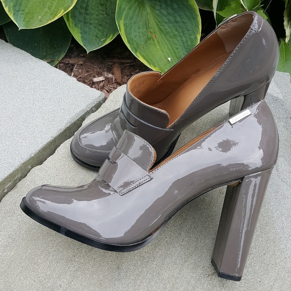 calvin klein kathryn pump